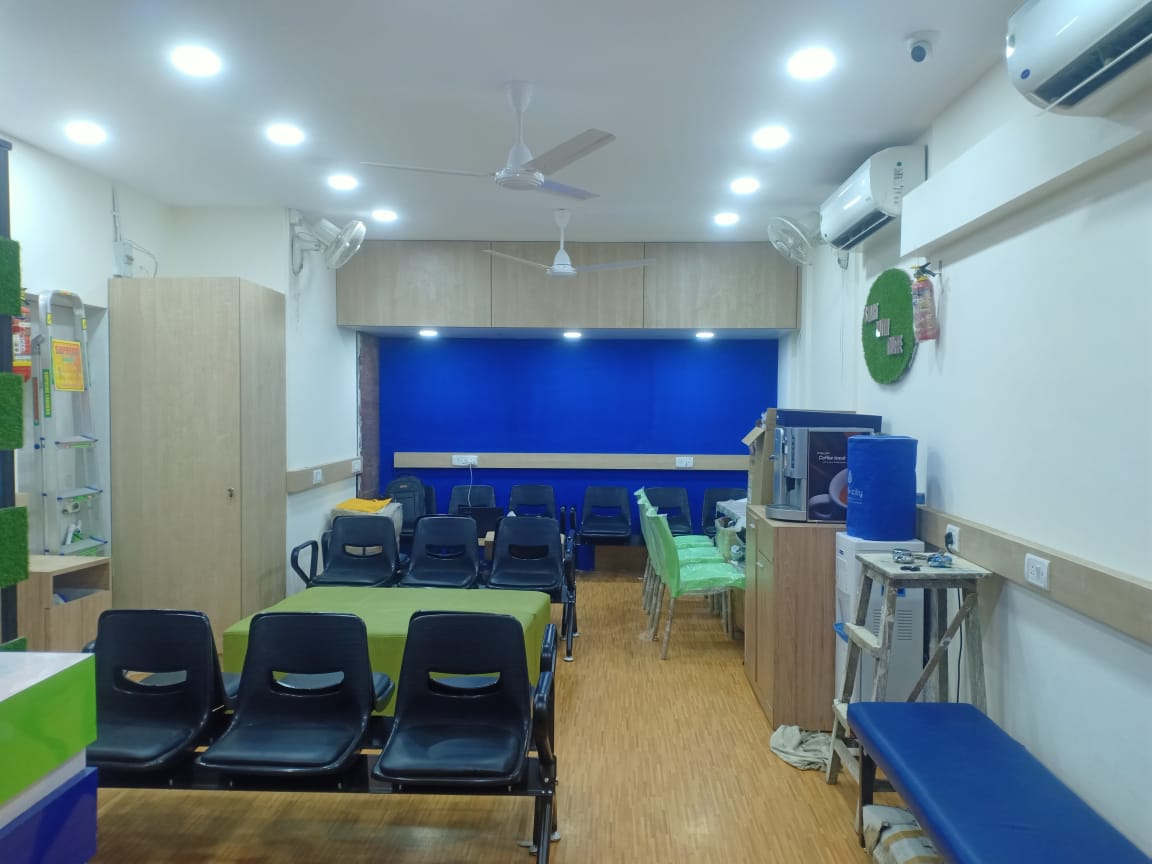 IntrCity Lounges